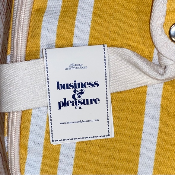 Business & Pleasure Cooler Bag - Picture 12 of 16